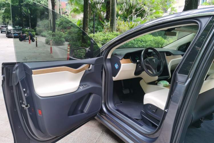 Used Tesla Model X 2017 X 100D Long Range Edition Driver Seat