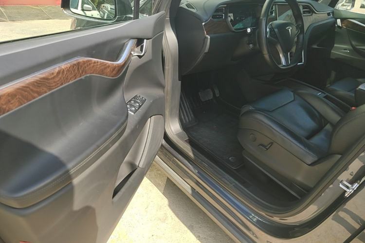 Used Tesla Model X 2017 X 100D Long Range Edition Driver Seat