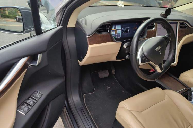 Used Tesla Model X 2017 X 100D Long Range Edition Driver Seat
