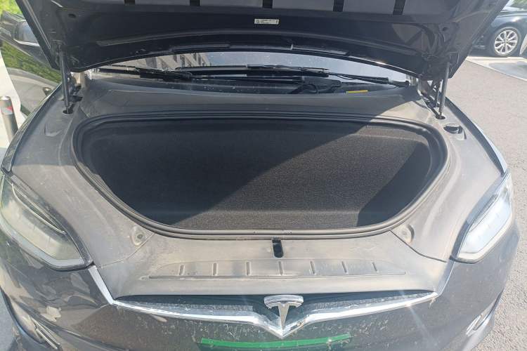 Used Tesla Model X 2017 X 100D Long Range Edition Engine Bay