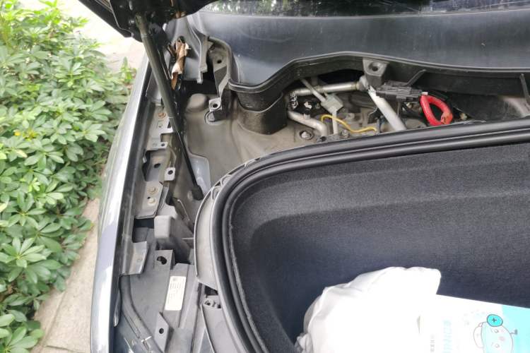 Used Tesla Model X 2017 X 100D Long Range Edition Engine Bay Right