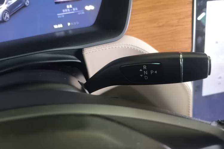 Used Tesla Model X 2017 X 100D Long Range Edition Gear Lever