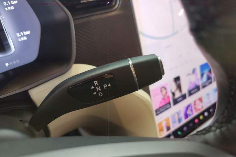 Used Tesla Model X 2017 X 100D Long Range Edition Gear Lever