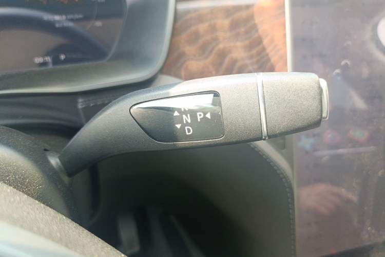 Used Tesla Model X 2017 X 100D Long Range Edition Gear Lever