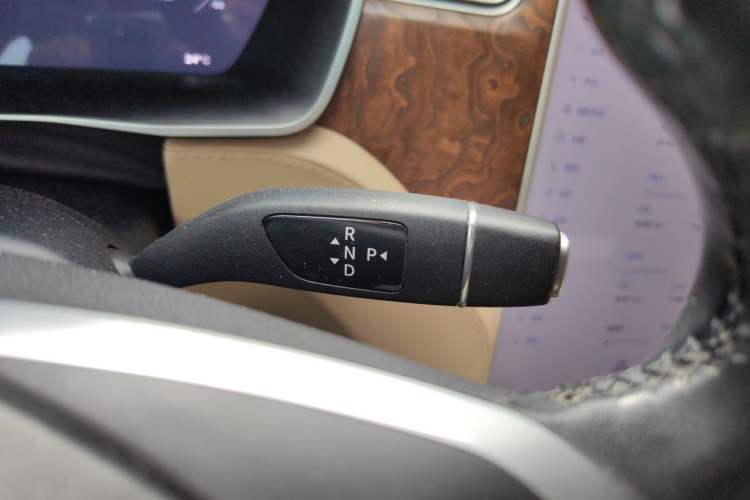 Used Tesla Model X 2017 X 100D Long Range Edition Gear Lever