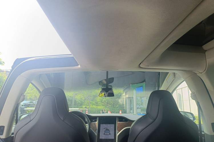 Used Tesla Model X 2017 X 100D Long Range Edition Headliner