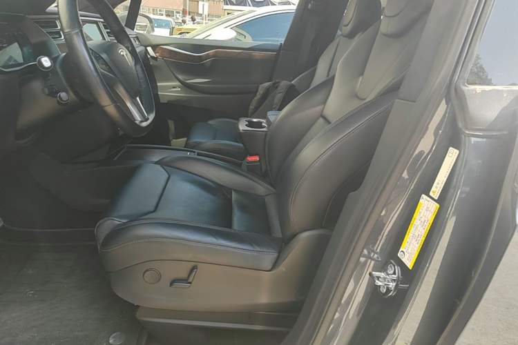 Used Tesla Model X 2017 X 100D Long Range Edition Left Front Seat