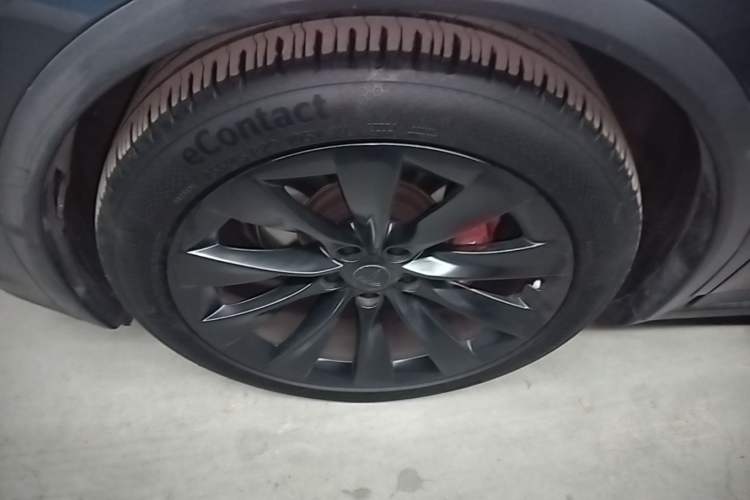 Used Tesla Model X 2017 X 100D Long Range Edition Left Front Wheel Hub