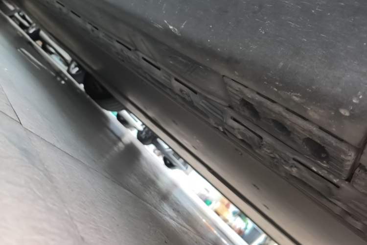 Used Tesla Model X 2017 X 100D Long Range Edition Left Side Sill