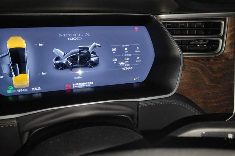 Used Tesla Model X 2017 X 100D Long Range Edition Odometer Close Up