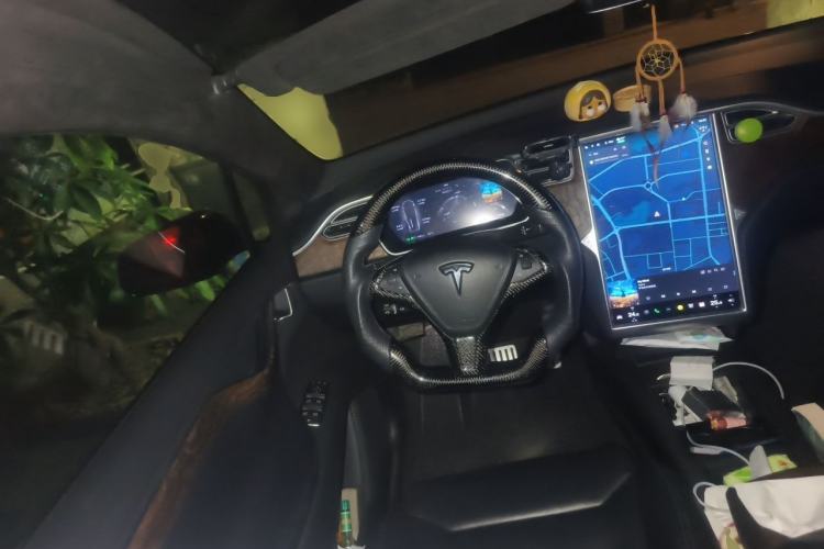 Used Tesla Model X 2017 X 100D Long Range Edition Steering Wheel