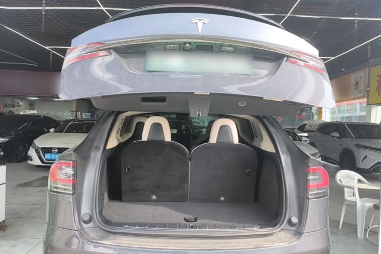 Used Tesla Model X 2017 X 100D Long Range Edition Trunk