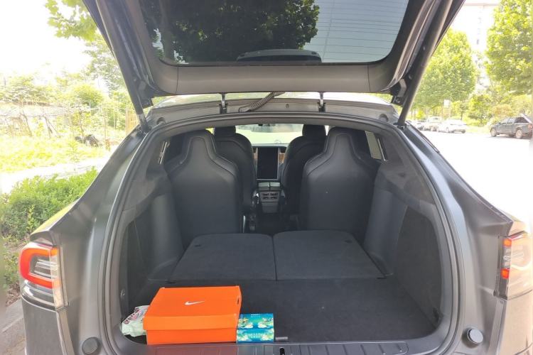 Used Tesla Model X 2017 X 100D Long Range Edition Trunk
