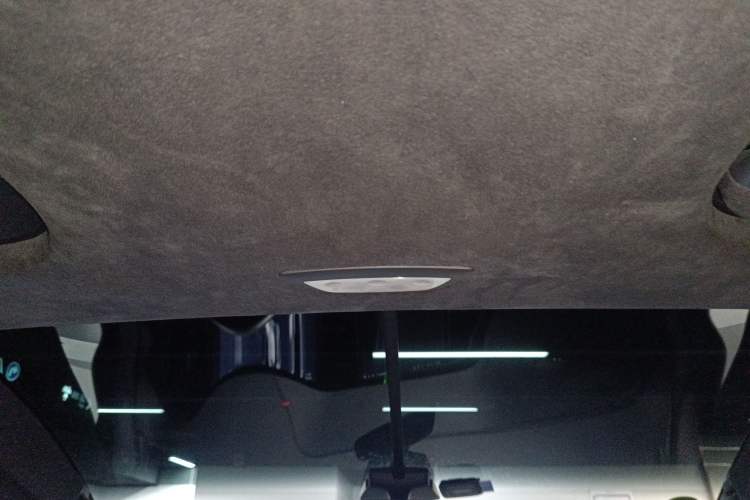 Used Tesla Model X 2017 X 100D Long Range Edition Headliner