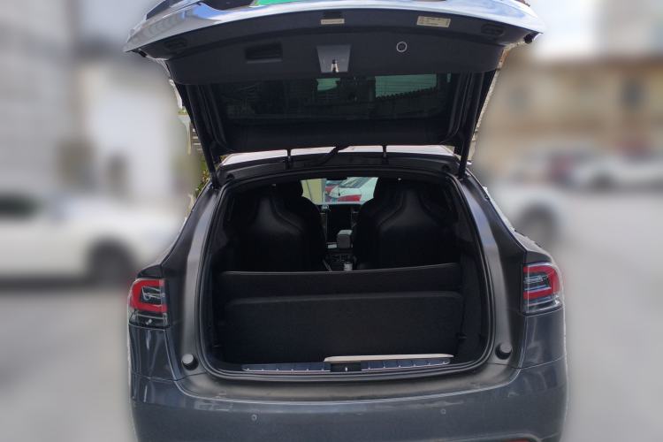 Used Tesla Model X 2017 X 100D Long Range Edition Trunk