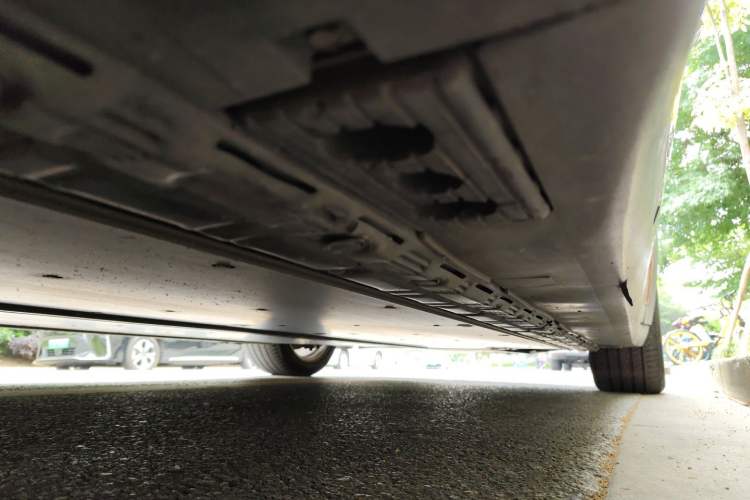 Used Tesla Model X 2017 X 100D Long Range Edition Chassis Front Right