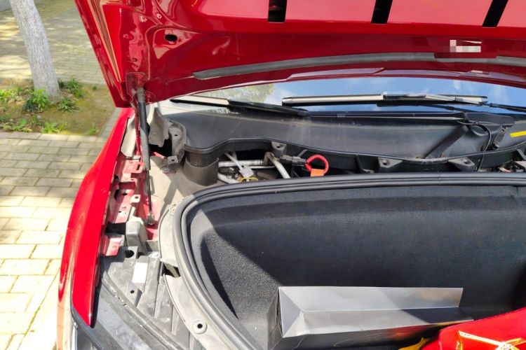Used Tesla Model X 2017 X 100D Long Range Edition Engine Bay Right