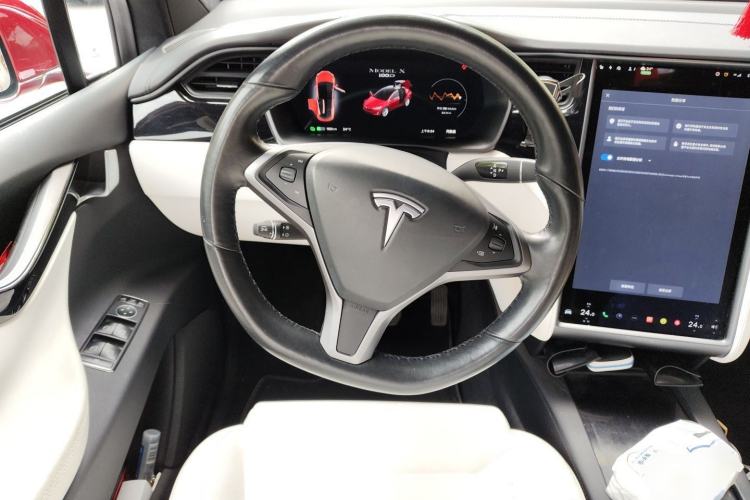 Used Tesla Model X 2017 X 100D Long Range Edition Steering Wheel