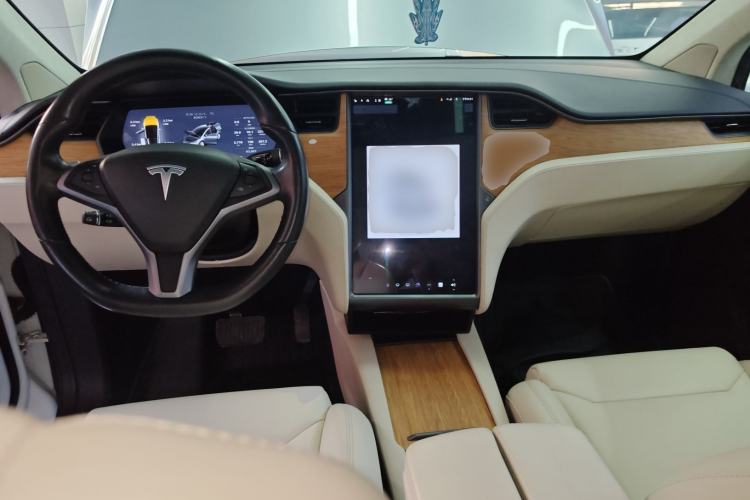 Used Tesla Model X 2017 X 100D Long Range Edition Center Console