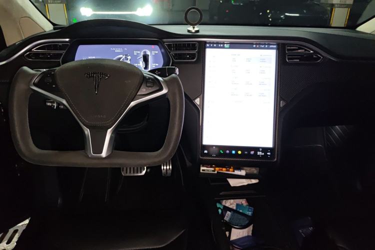 Used Tesla Model X 2017 X 100D Long Range Edition Center Console