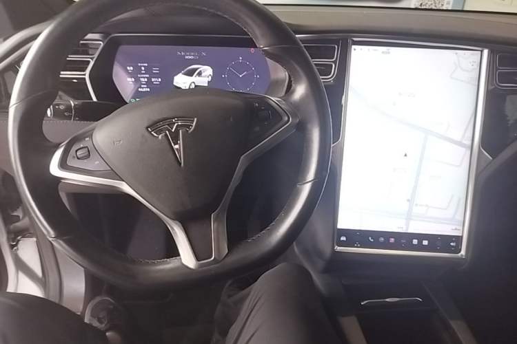 Used Tesla Model X 2017 X 100D Long Range Edition Center Console