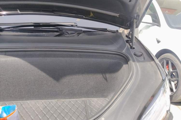 Used Tesla Model X 2017 X 100D Long Range Edition Engine Bay Left