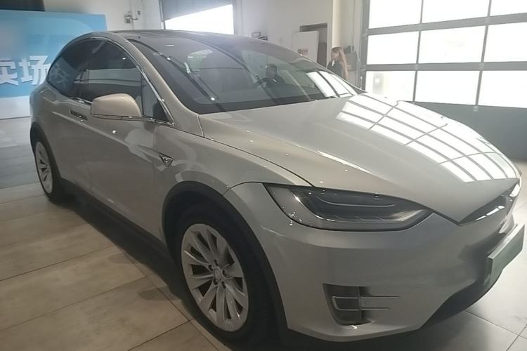 Used Tesla Model X 2017 X 100D Long Range Edition Front Right 45 Deg