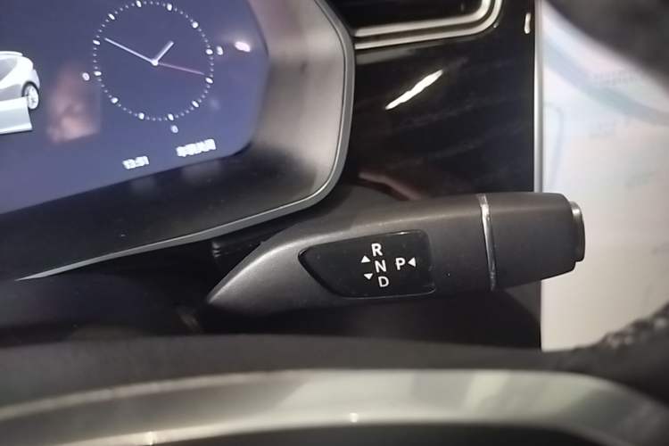 Used Tesla Model X 2017 X 100D Long Range Edition Gear Lever