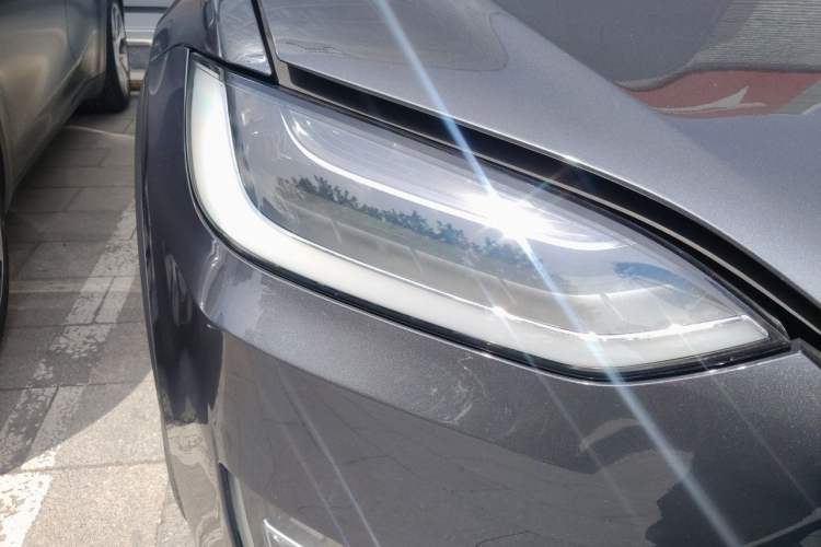 Used Tesla Model X 2017 X 100D Long Range Edition Right Front Headlight