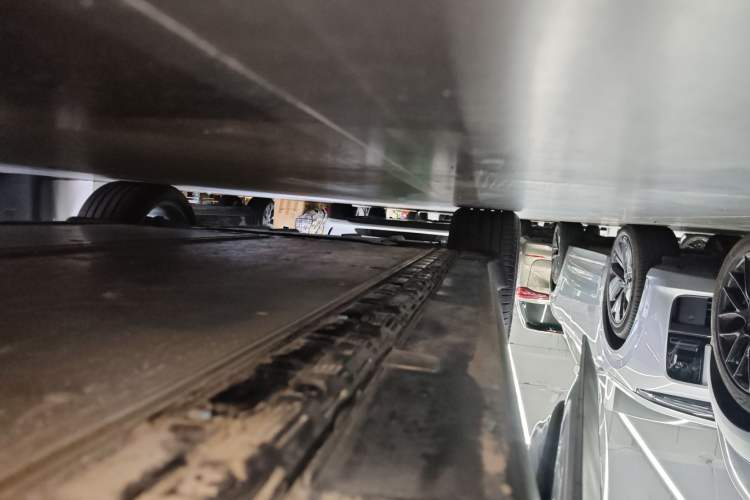 Used Tesla Model X 2017 X 100D Long Range Edition Right Side Sill