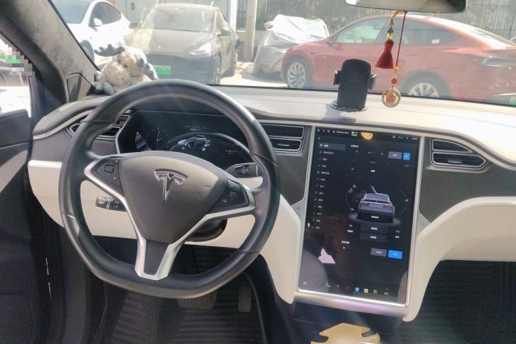 Used Tesla Model X 2017 X 100D Long Range Edition Steering Wheel