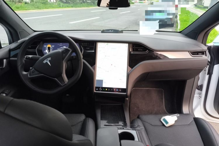Used Tesla Model X 2017 X 100D Long Range Edition Center Console