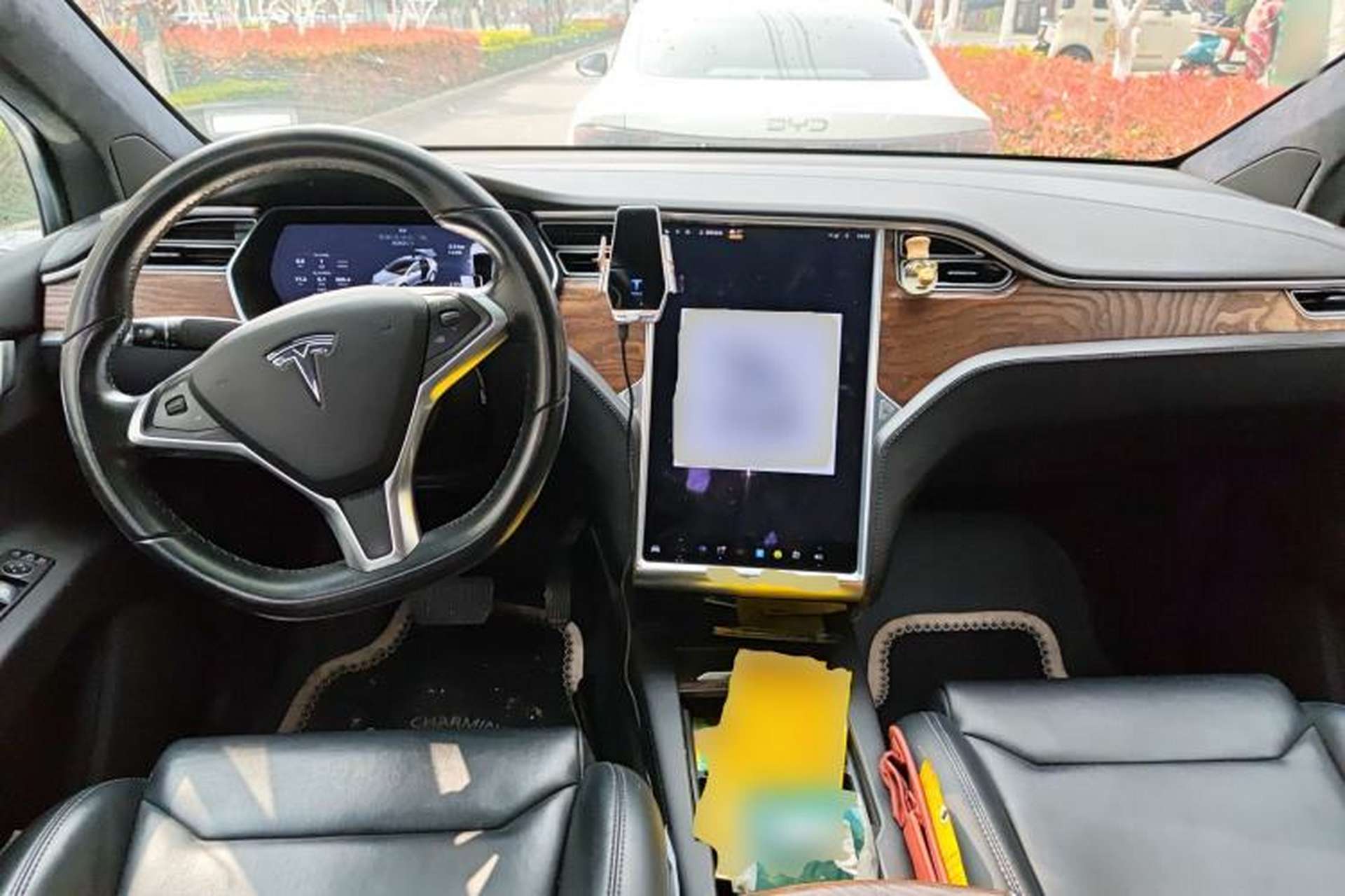 Used Tesla Model X 2017 X 100D Long Range Edition Center Console