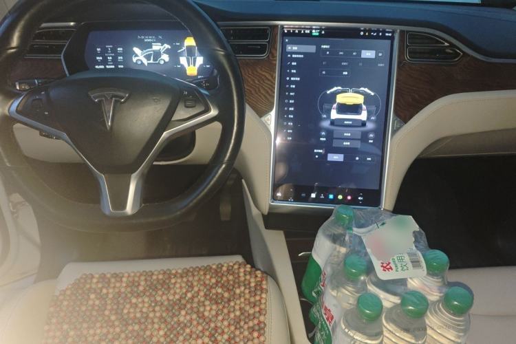 Used Tesla Model X 2017 X 100D Long Range Edition Center Console