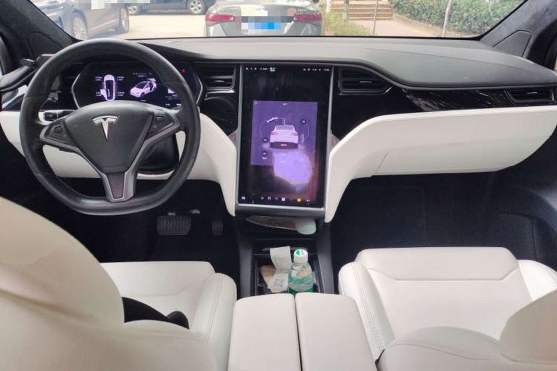 Used Tesla Model X 2017 X 100D Long Range Edition Center Console