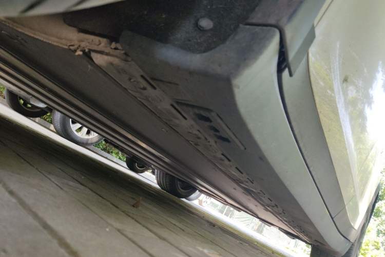 Used Tesla Model X 2017 X 100D Long Range Edition Chassis Front Left