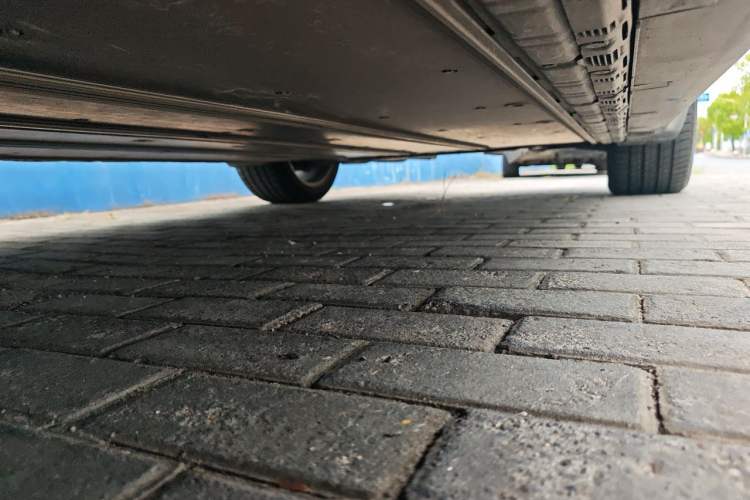 Used Tesla Model X  Chassis Front Left