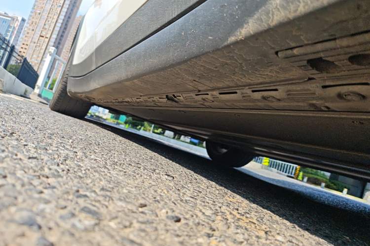 Used Tesla Model X 2017 X 100D Long Range Edition Chassis Front Right