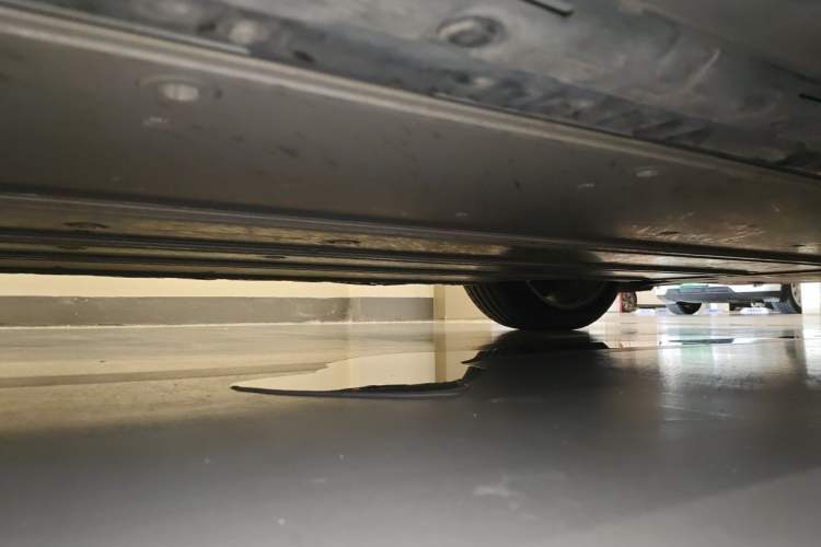 Used Tesla Model X 2017 X 100D Long Range Edition Chassis Front Right