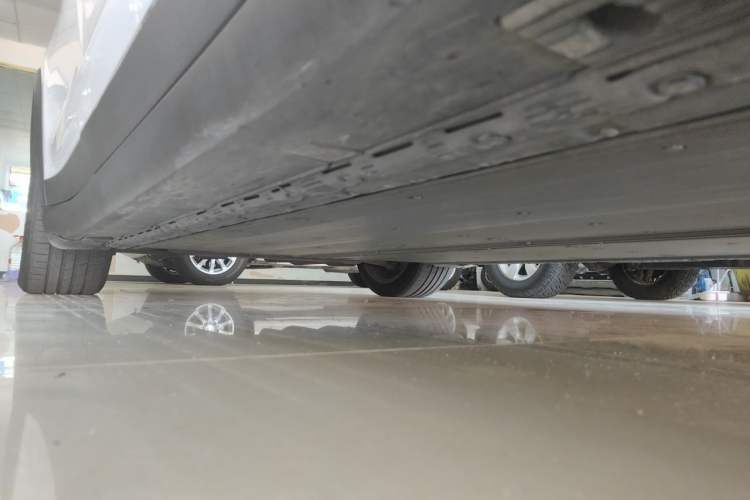 Used Tesla Model X 2017 X 100D Long Range Edition Chassis Front Right