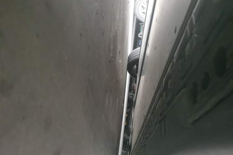Used Tesla Model X 2017 X 100D Long Range Edition Chassis Rear Right