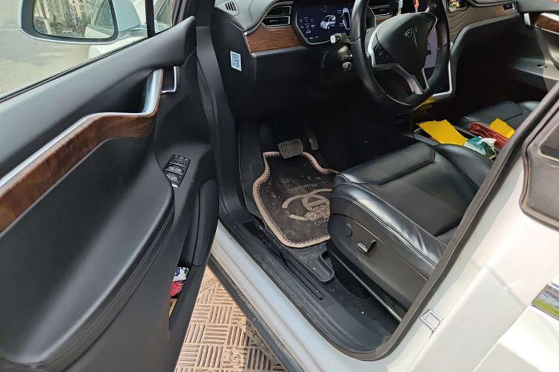 Used Tesla Model X 2017 X 100D Long Range Edition Driver Seat