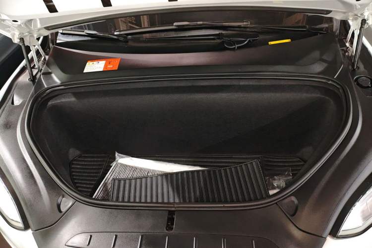 Used Tesla Model X 2017 X 100D Long Range Edition Engine Bay