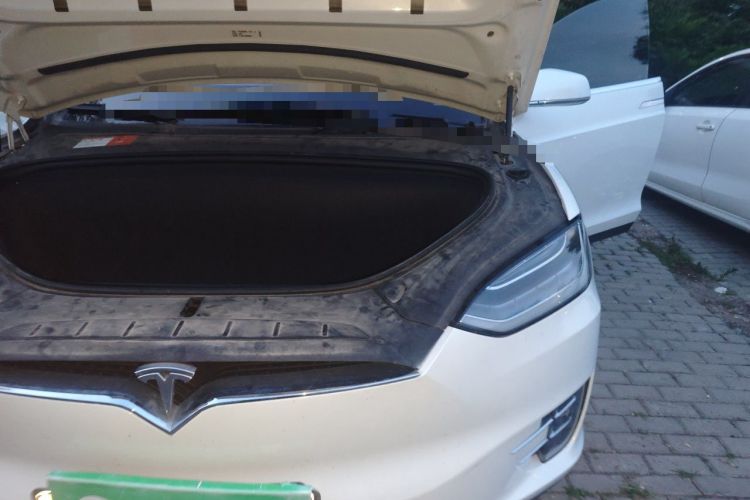 Used Tesla Model X 2017 X 100D Long Range Edition Engine Bay Left