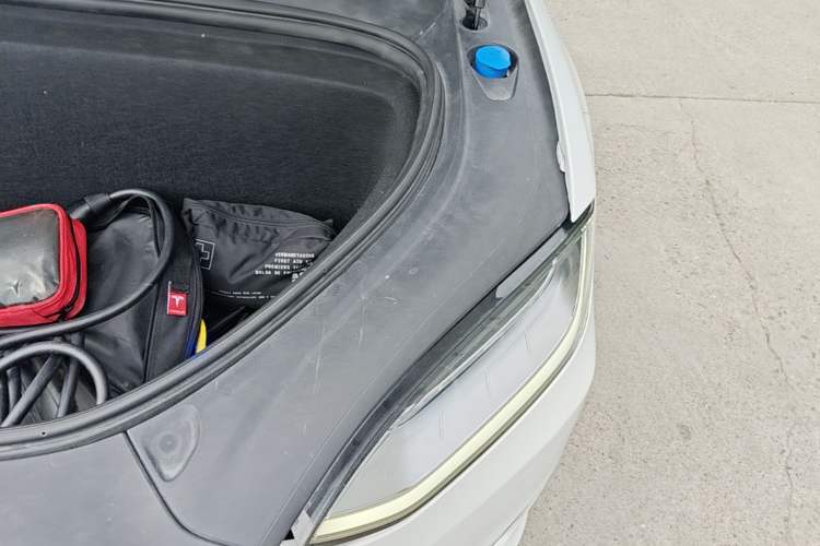 Used Tesla Model X 2017 X 100D Long Range Edition Engine Bay Left