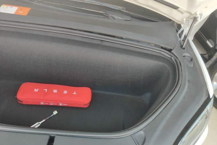 Used Tesla Model X 2017 X 100D Long Range Edition Engine Bay Left