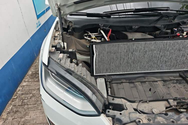 Used Tesla Model X  Engine Bay Right