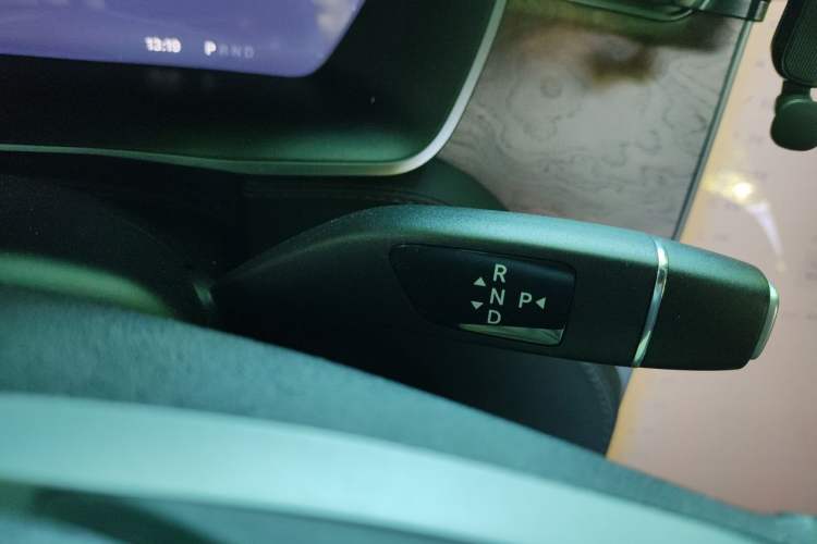 Used Tesla Model X 2017 X 100D Long Range Edition Gear Lever