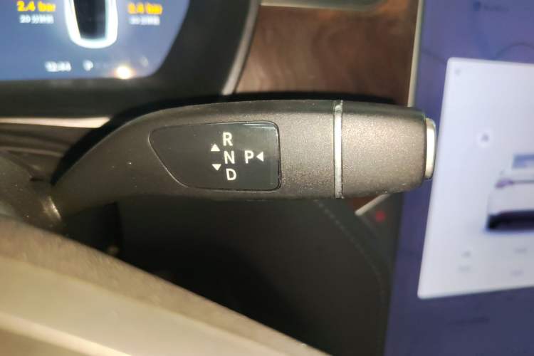 Used Tesla Model X 2017 X 100D Long Range Edition Gear Lever