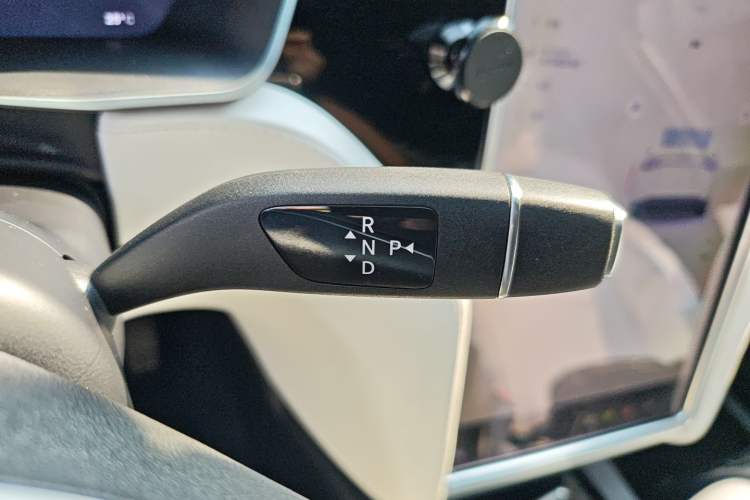 Used Tesla Model X 2017 X 100D Long Range Edition Gear Lever